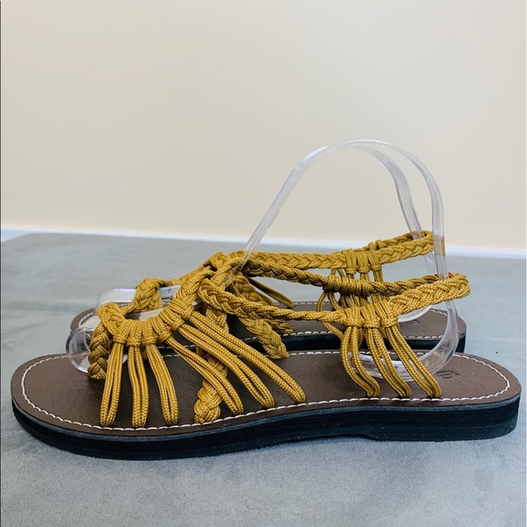EveRelax Braided Sandals (8) - Picture 4 of 8